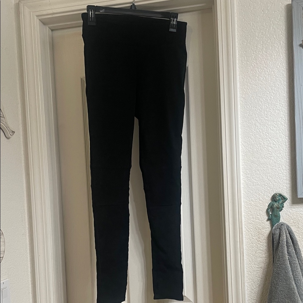 Easel Black faux sued leggings